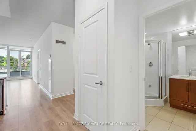 Additional property image - 2885 Bayview Ave Unit 214