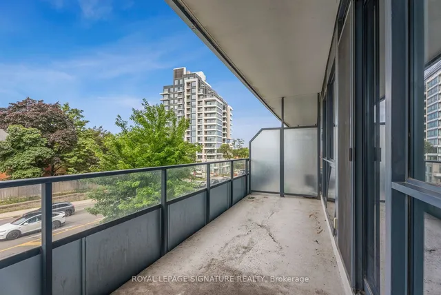 Additional property image - 2885 Bayview Ave Unit 214