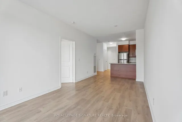 Additional property image - 2885 Bayview Ave Unit 214
