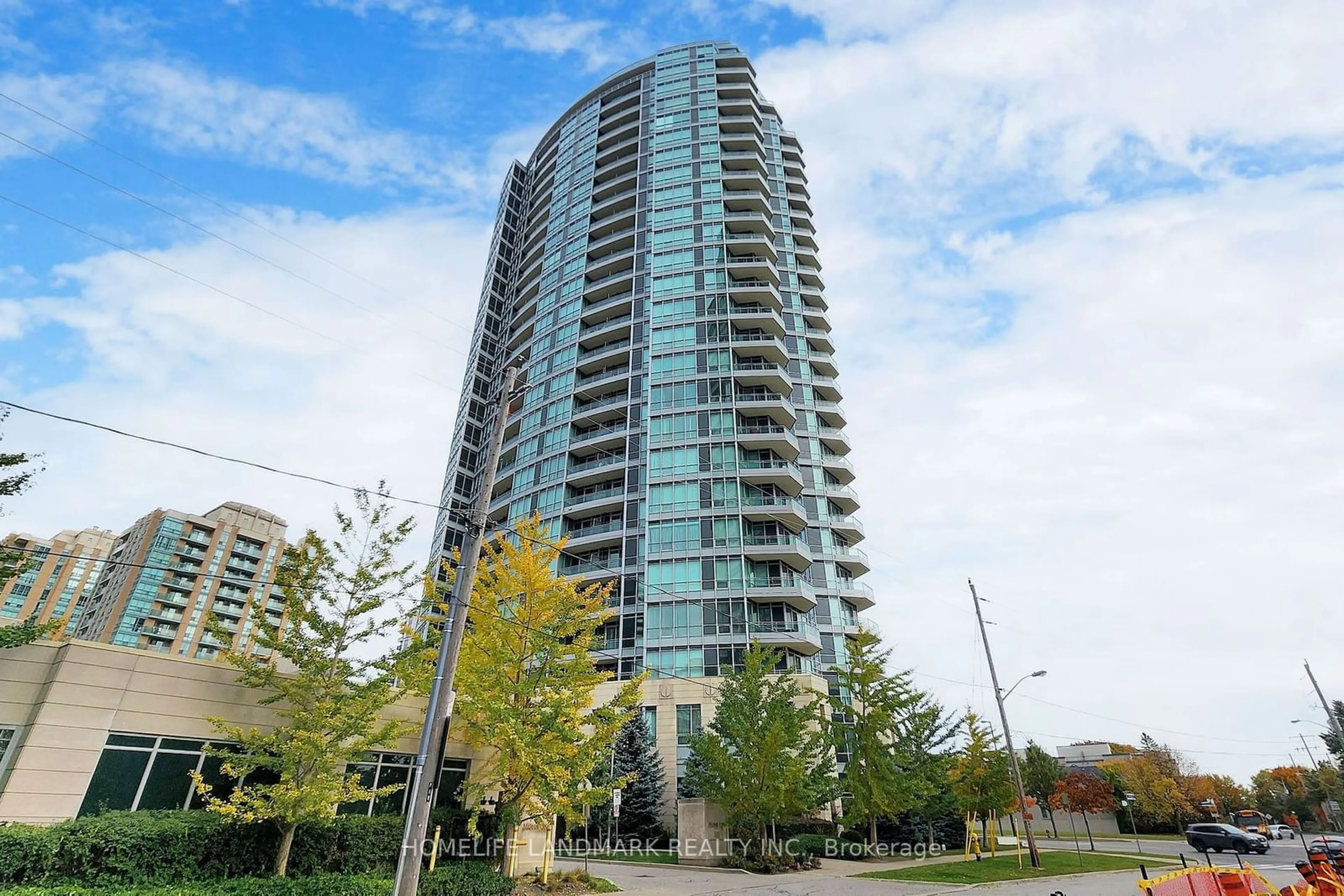 A pic from exterior of the house or condo, the front or back of building for 18 Holmes Ave #315, Toronto Ontario M2N 4L9