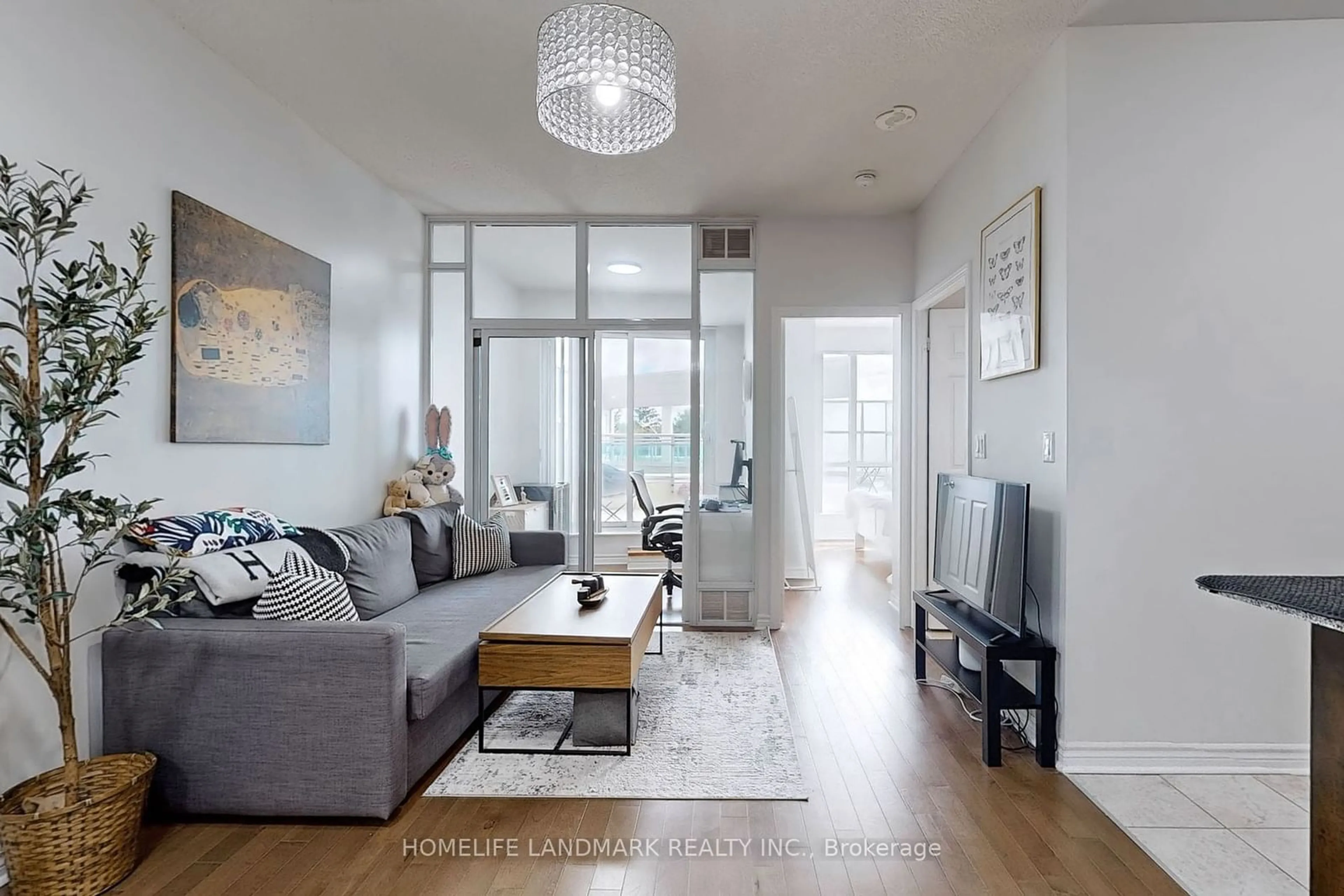 Living room, wood floors for 18 Holmes Ave #315, Toronto Ontario M2N 4L9