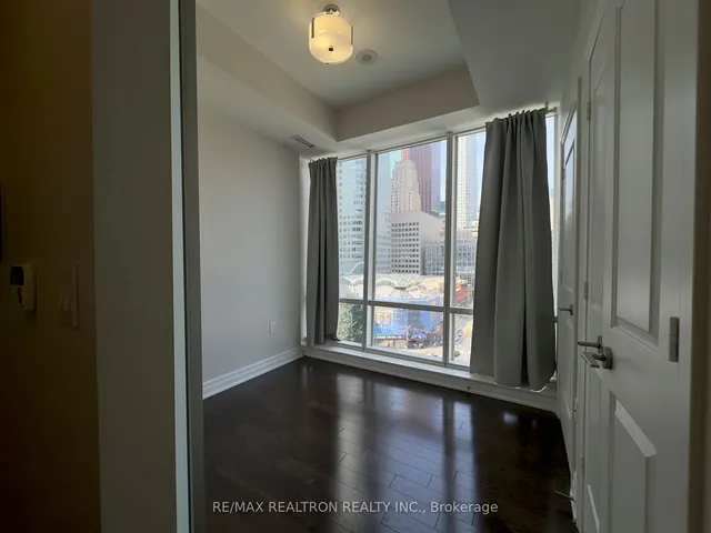 Additional property image - 8 The Esplanade Ave Unit 1006