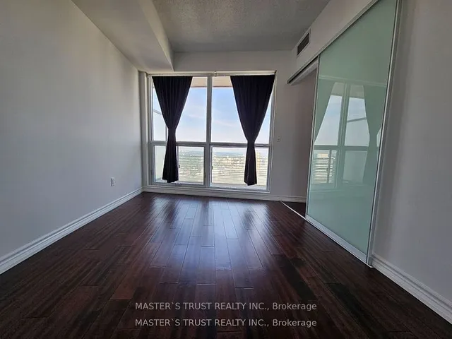 Additional property image - 386 Yonge St Unit 4604