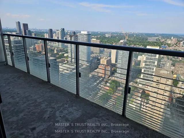 Additional property image - 386 Yonge St Unit 4604