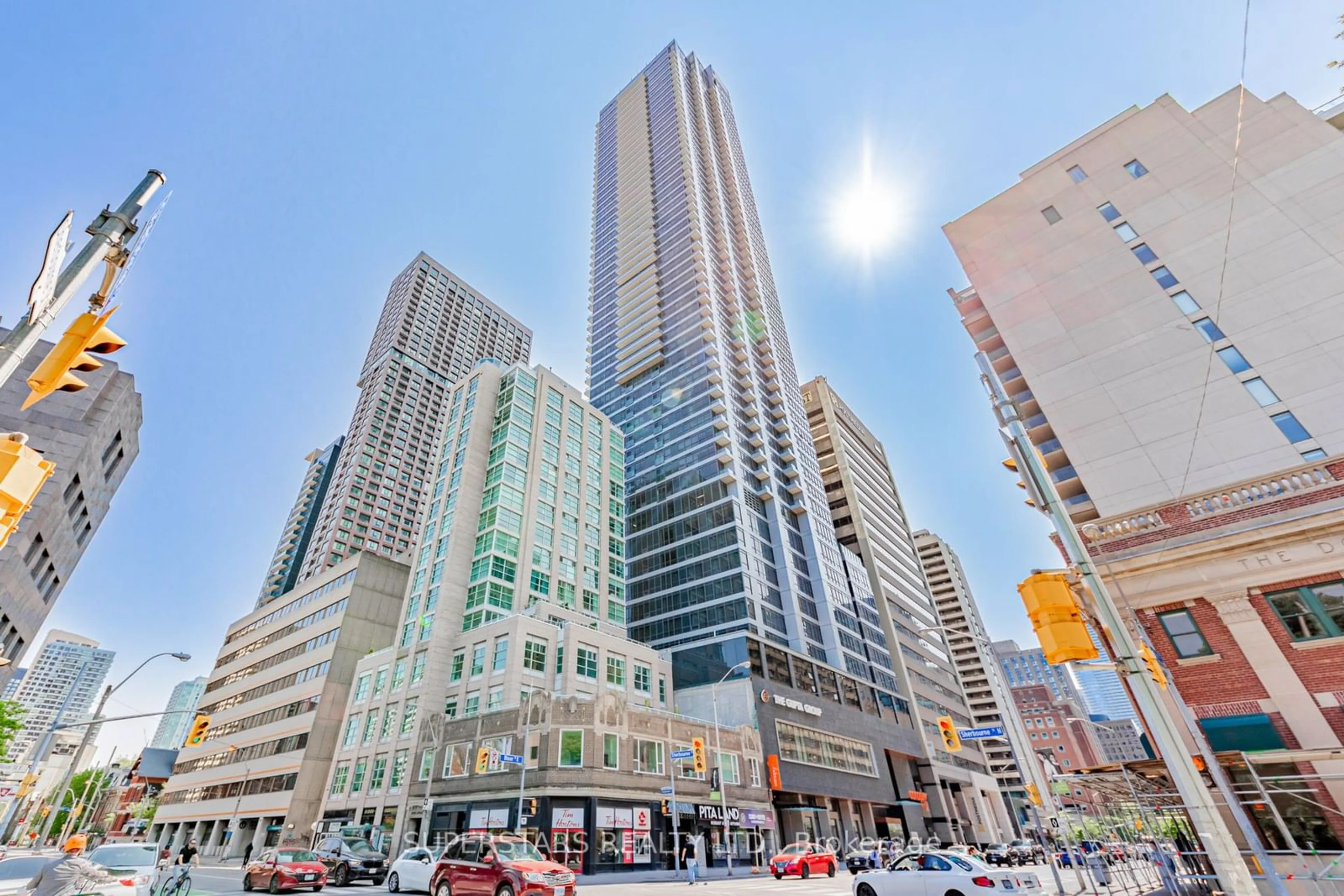 A pic from exterior of the house or condo, the street view for 395 Bloor St #4508, Toronto Ontario M4W 0B4