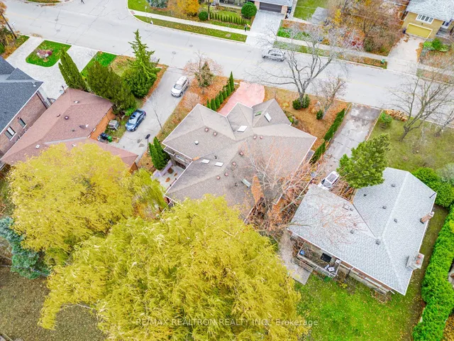 Additional property image - 98 Burbank Dr