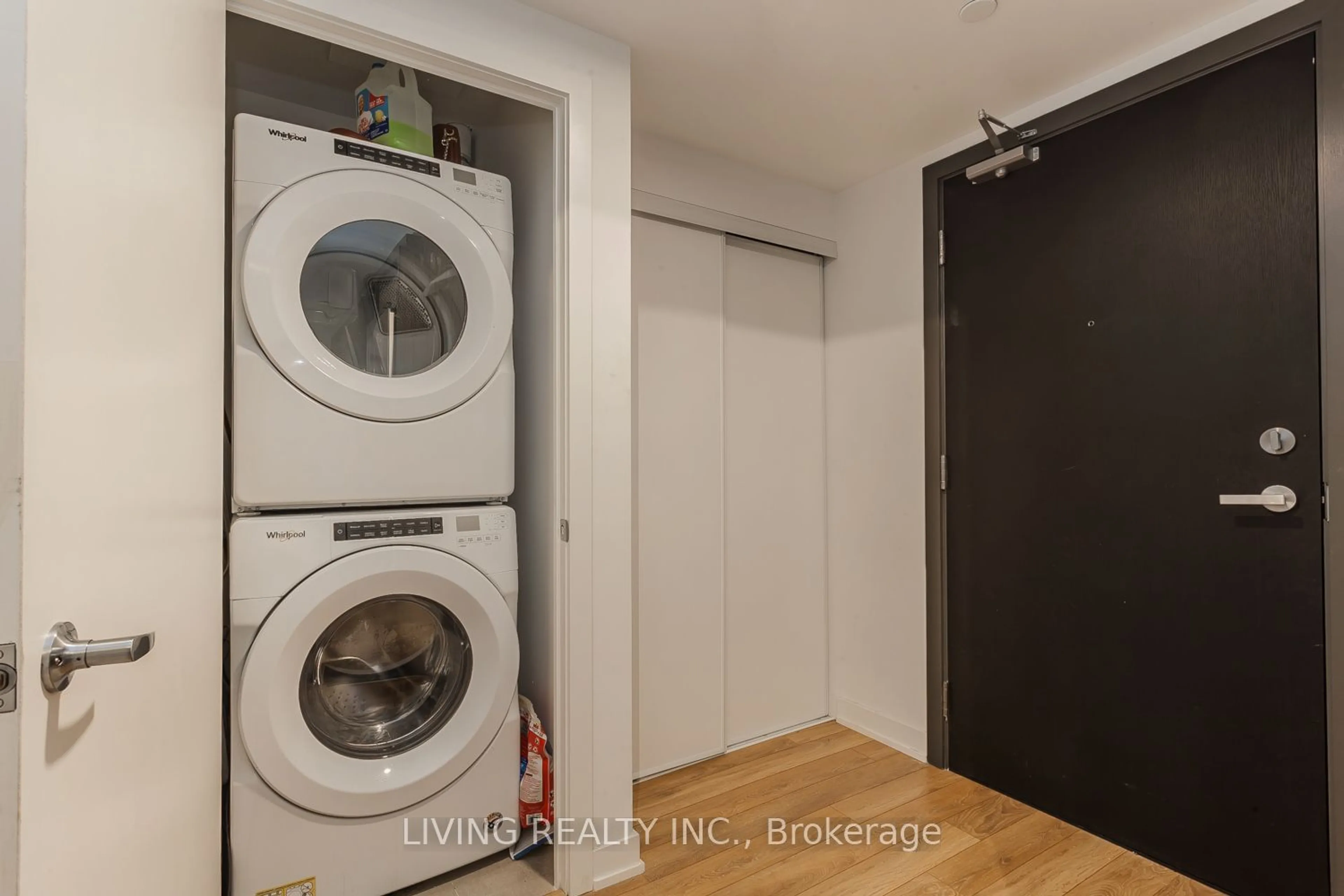 Laundry room for 1 Cardiff Rd #413, Toronto Ontario M4P 0G2