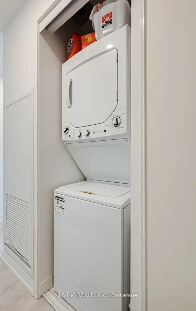 Additional property image - 33 Helendale Ave Unit 1512