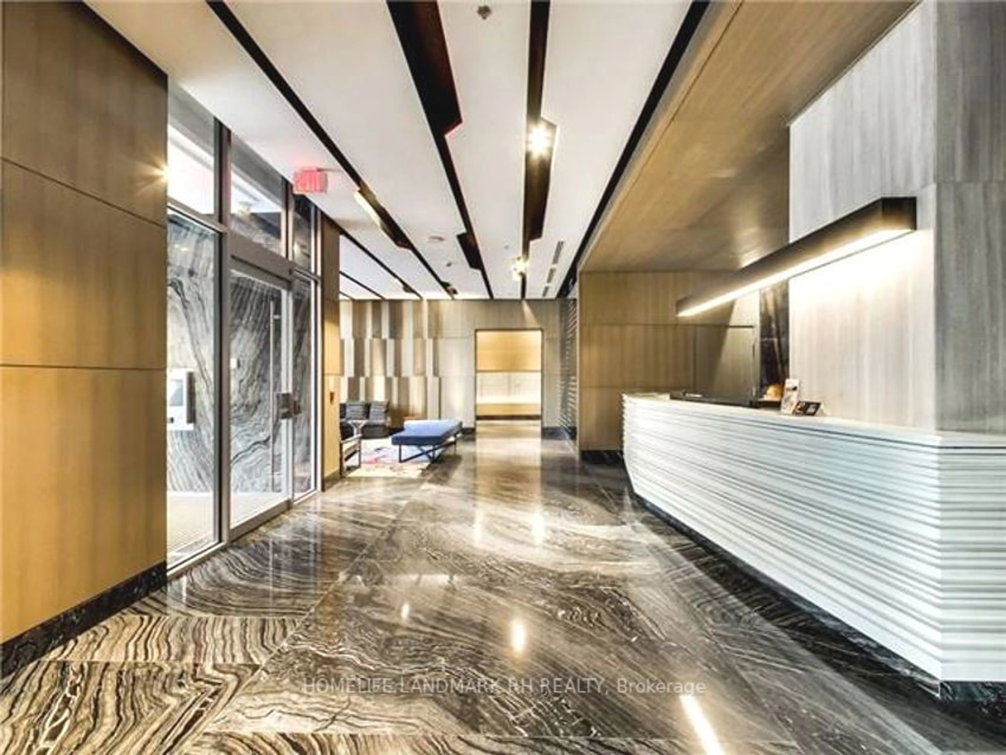 Indoor lobby for 199 Richmond St ##1409, Toronto Ontario M5V 0H4