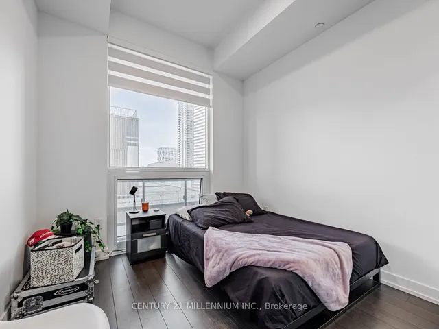 Additional property image - 39 Roehampton Ave Unit 1203