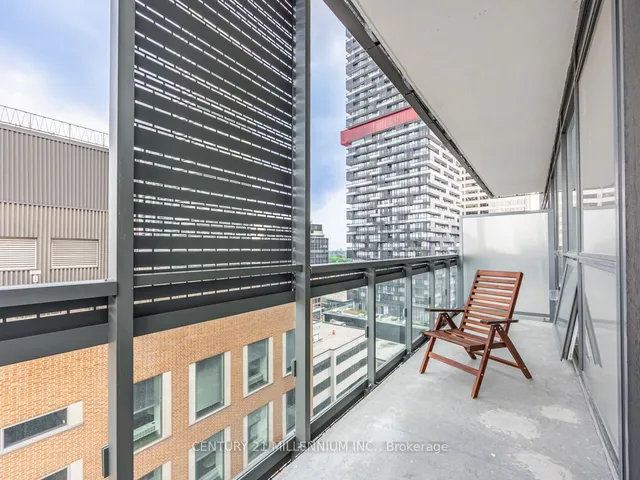 Additional property image - 39 Roehampton Ave Unit 1203