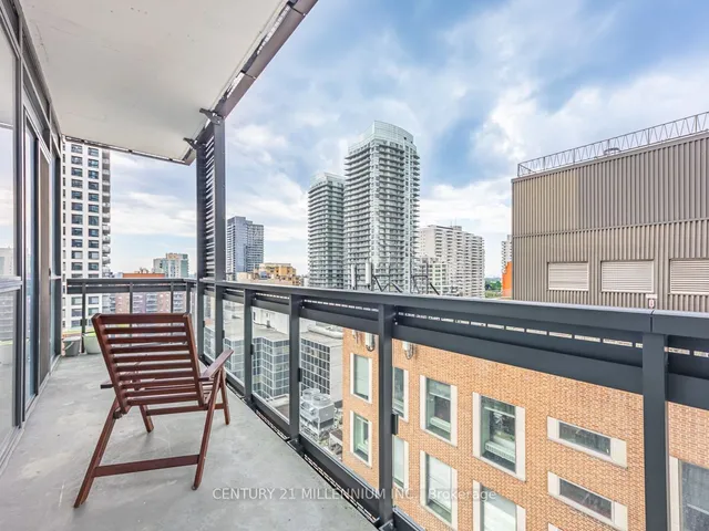 Additional property image - 39 Roehampton Ave Unit 1203