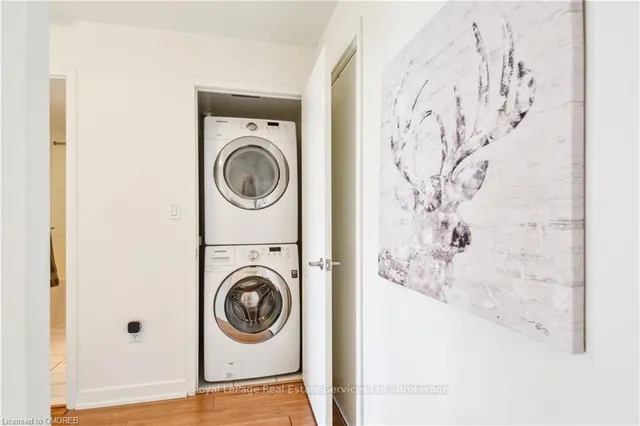 Additional property image - 8 TELEGRAM Mews Unit 832