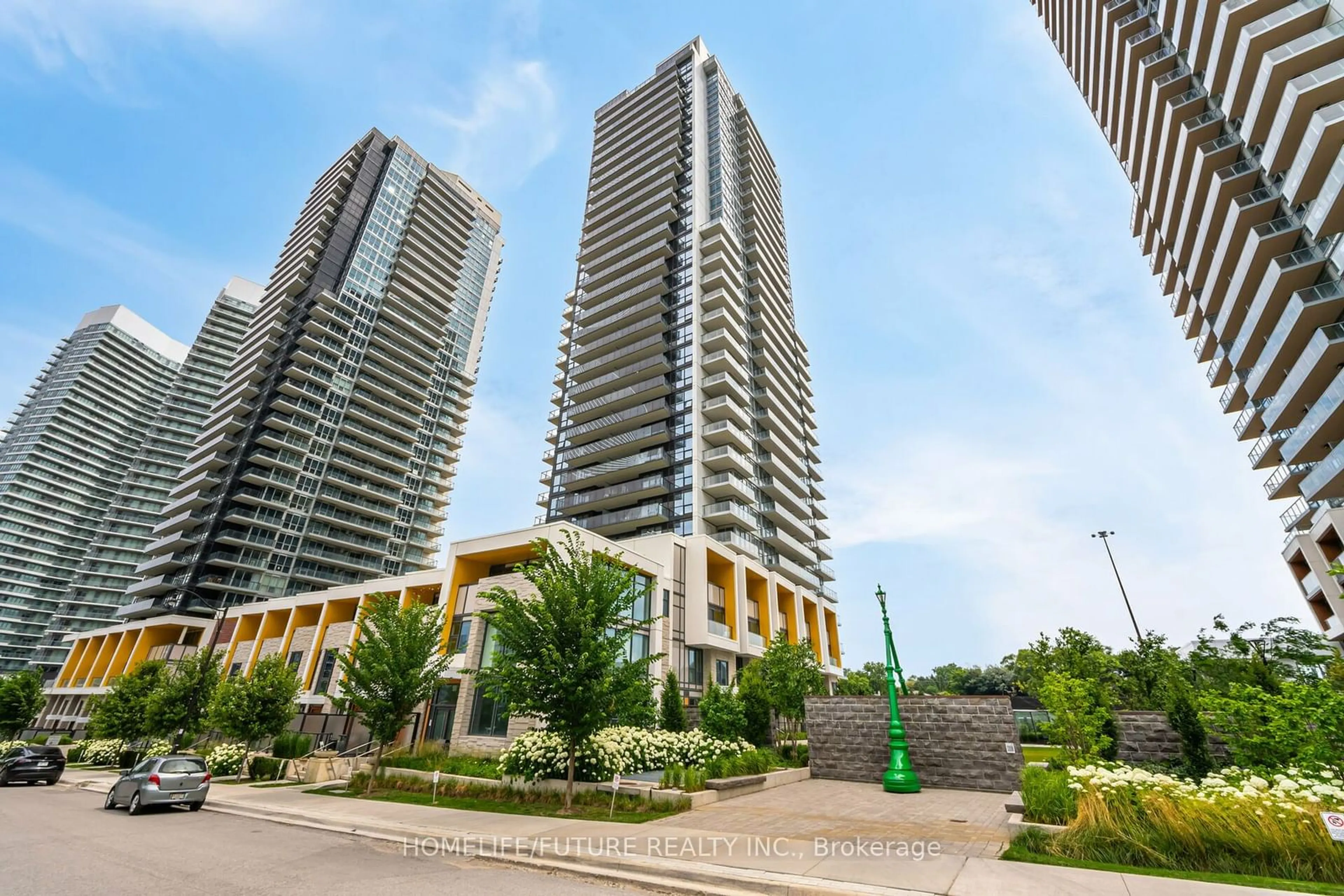 A pic from exterior of the house or condo, the street view for 85 Mcmahon Dr #807, Toronto Ontario M2K 0H1