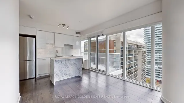 Additional property image - 195 Redpath Ave Unit 1510