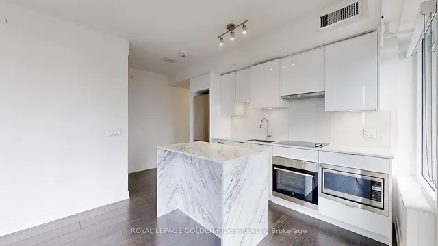 Additional property image - 195 Redpath Ave Unit 1510