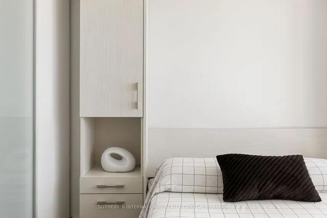 Additional property image - 70 Distillery Lane Unit 1508