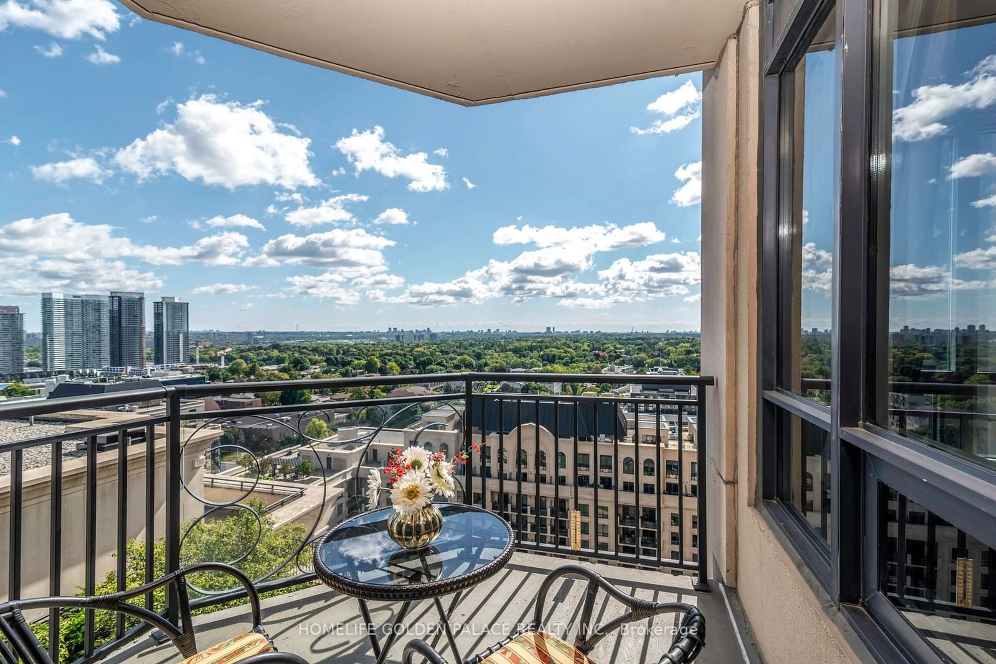 Balcony in the apartment, unknown for 662 Sheppard Ave #1602C, Toronto Ontario M2K 3E6