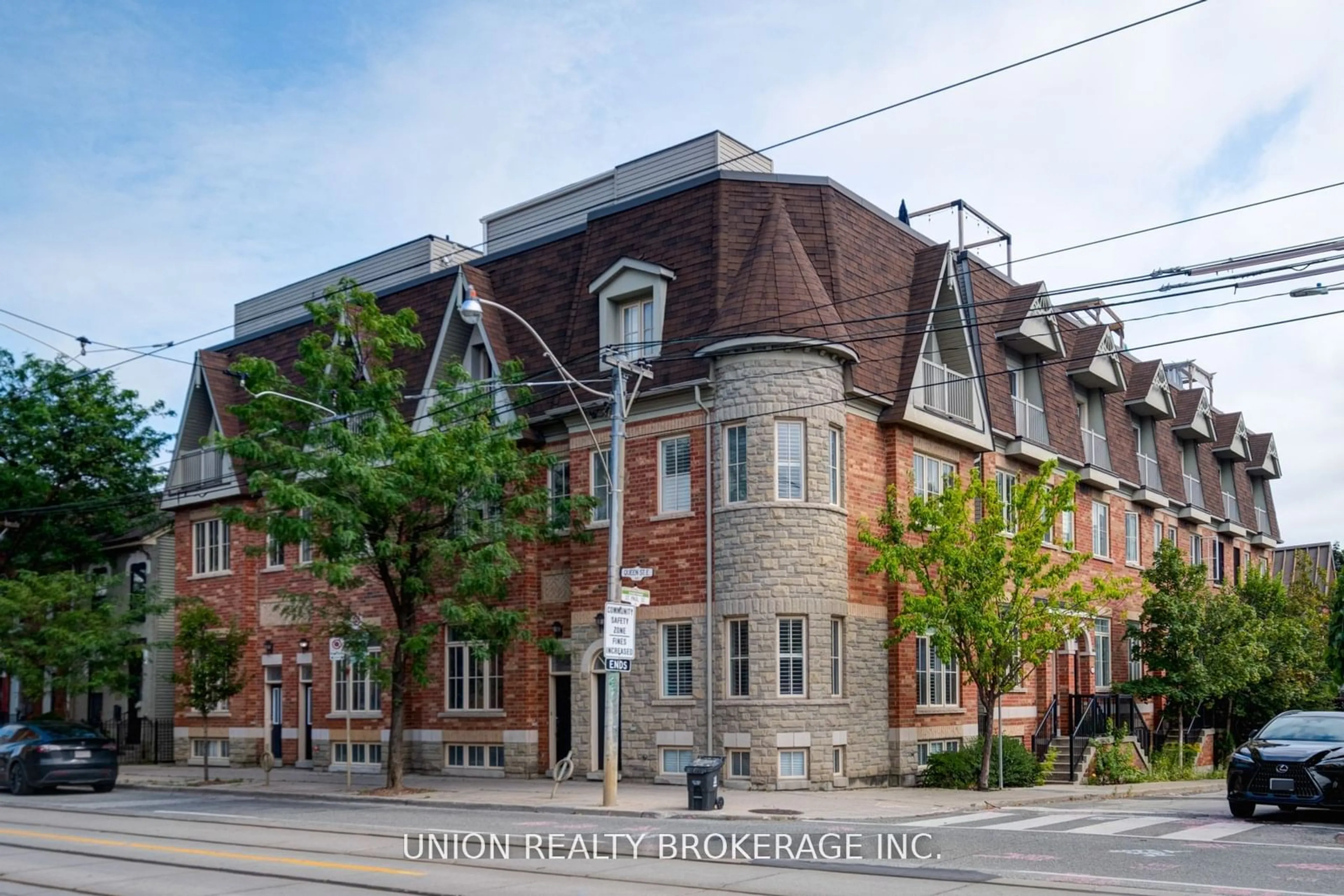 Home with brick exterior material for 443C Queen St, Toronto Ontario M1C 2W7