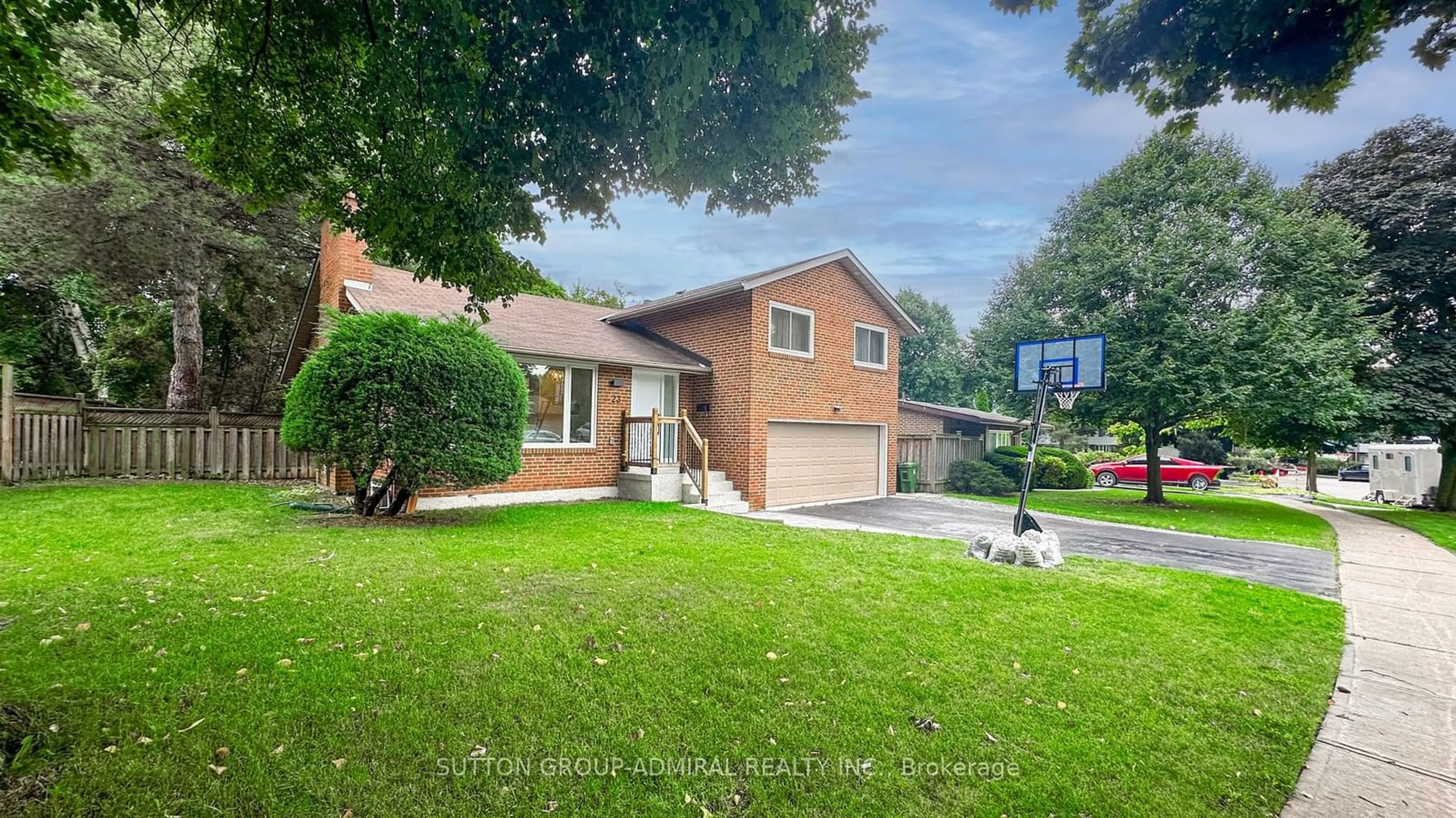 Frontside or backside of a home, the street view for 23 Quincy Cres, Toronto Ontario M2J 1C5