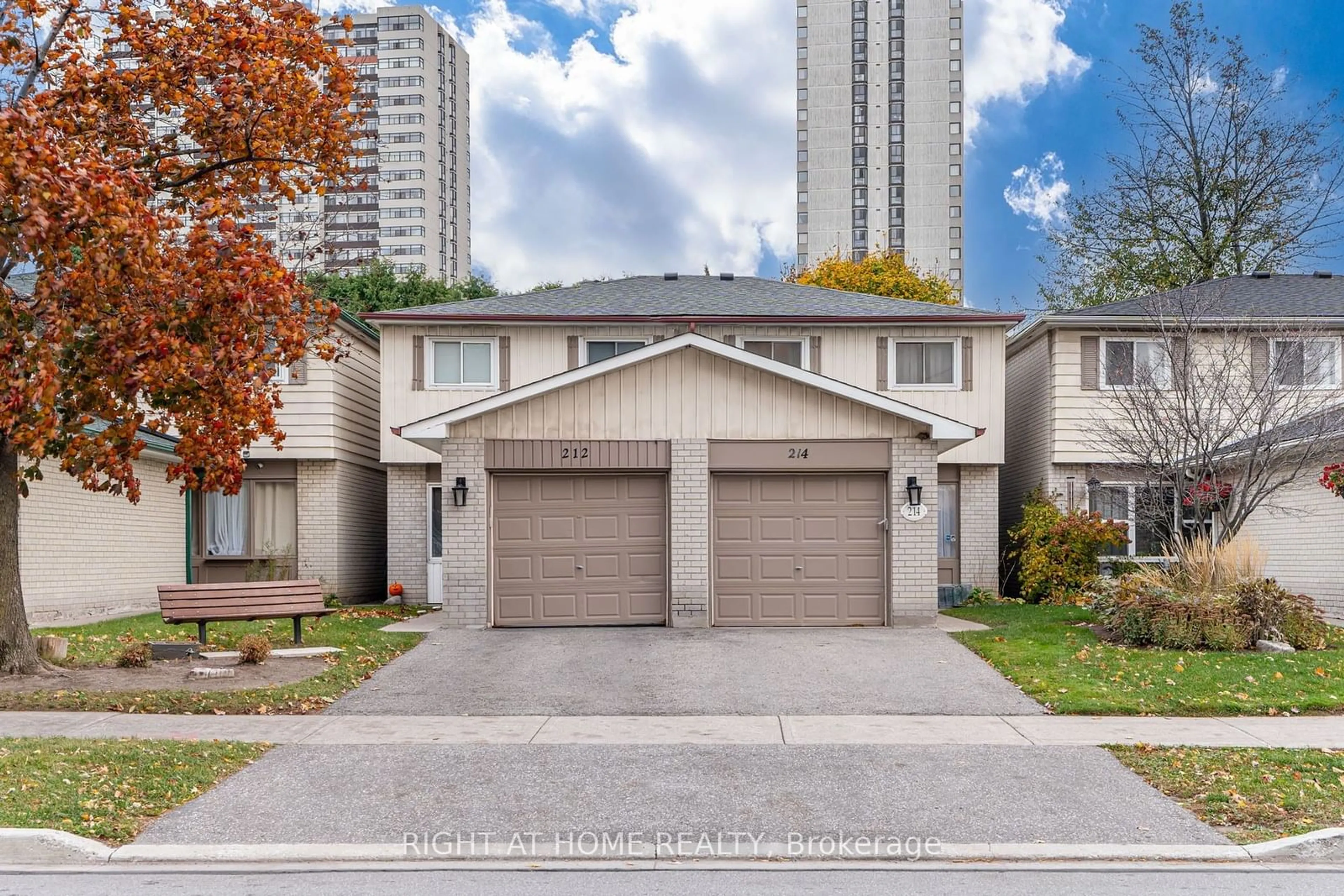 A pic from exterior of the house or condo, the street view for 214 Antibes Dr, Toronto Ontario M2R 3H8