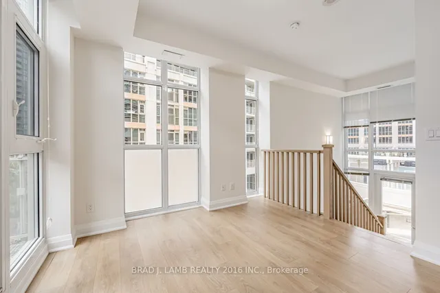 Additional property image - 86 Sloping Sky Mews Unit TH #6