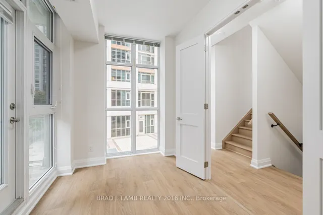 Additional property image - 86 Sloping Sky Mews Unit TH #6
