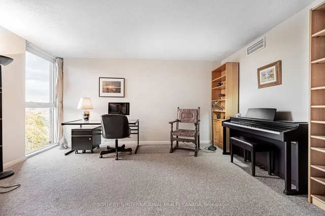 Additional property image - 278 Bloor St Unit 905