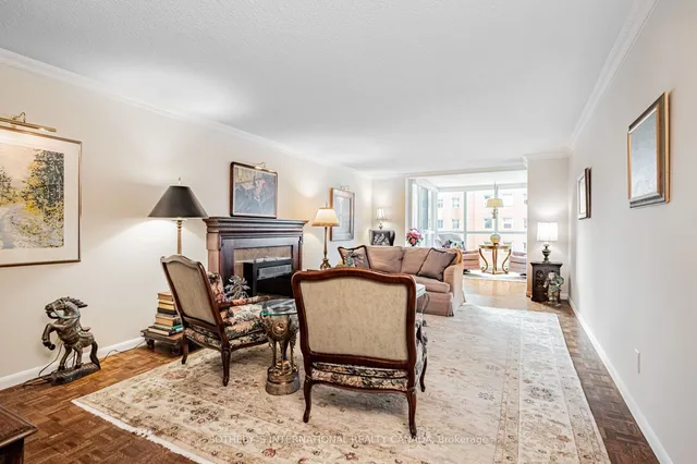 Additional property image - 278 Bloor St Unit 905