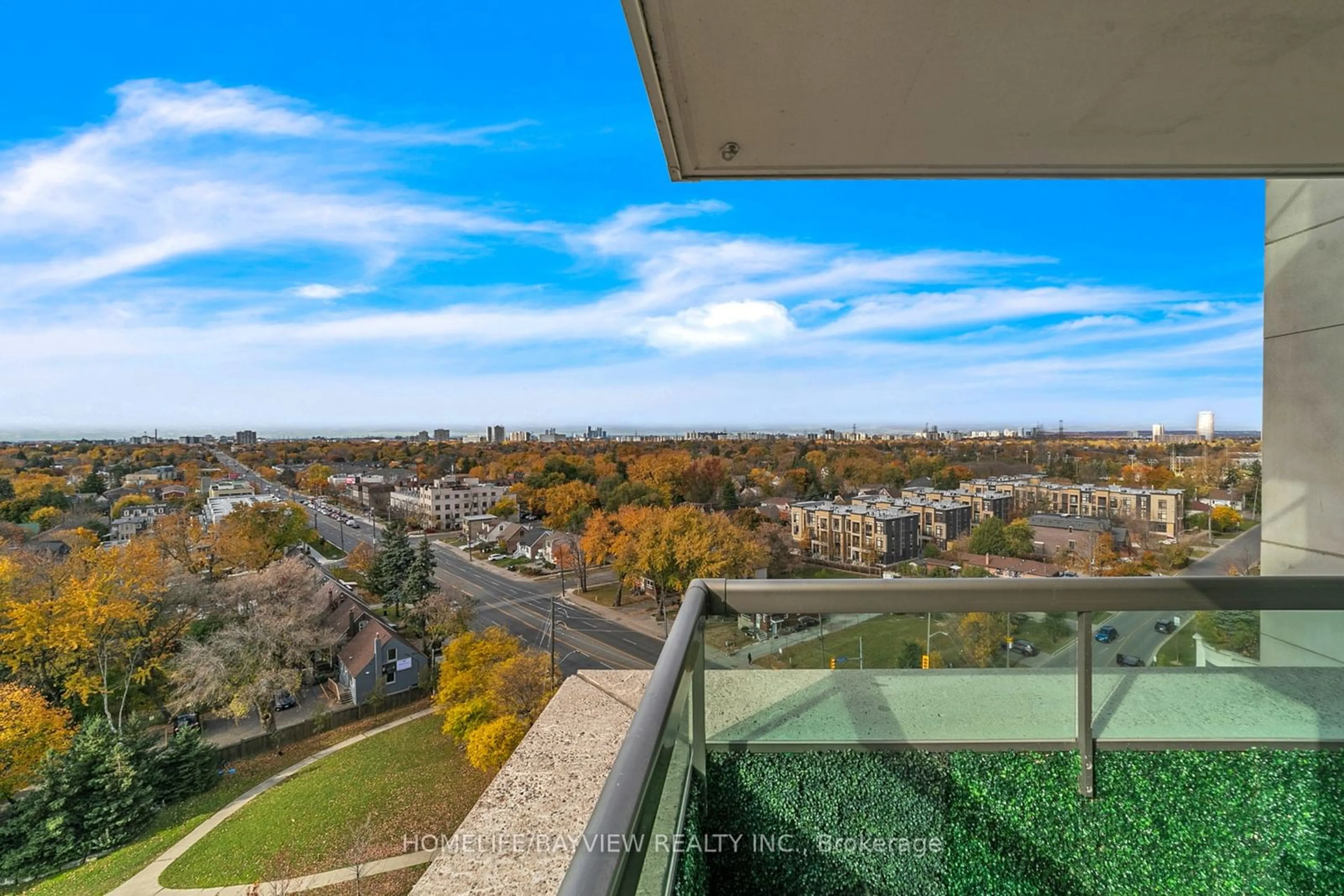 A pic from exterior of the house or condo, the view of lake or river for 509 Beecroft Rd #1209, Toronto Ontario M2N 0A3