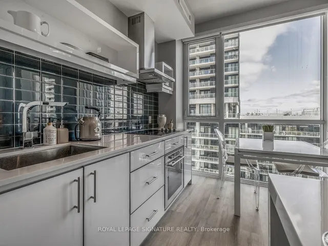 Additional property image - 75 The Donway Unit 805