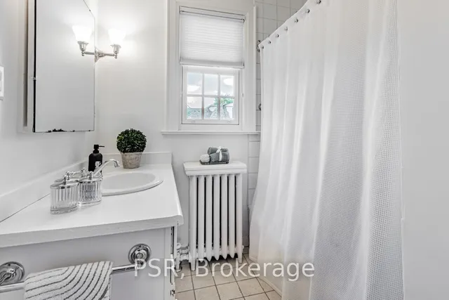 Additional property image - 170 Strathallan Blvd