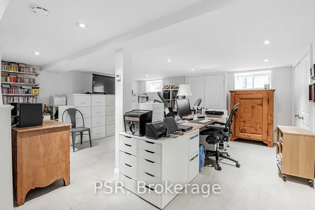 Additional property image - 170 Strathallan Blvd