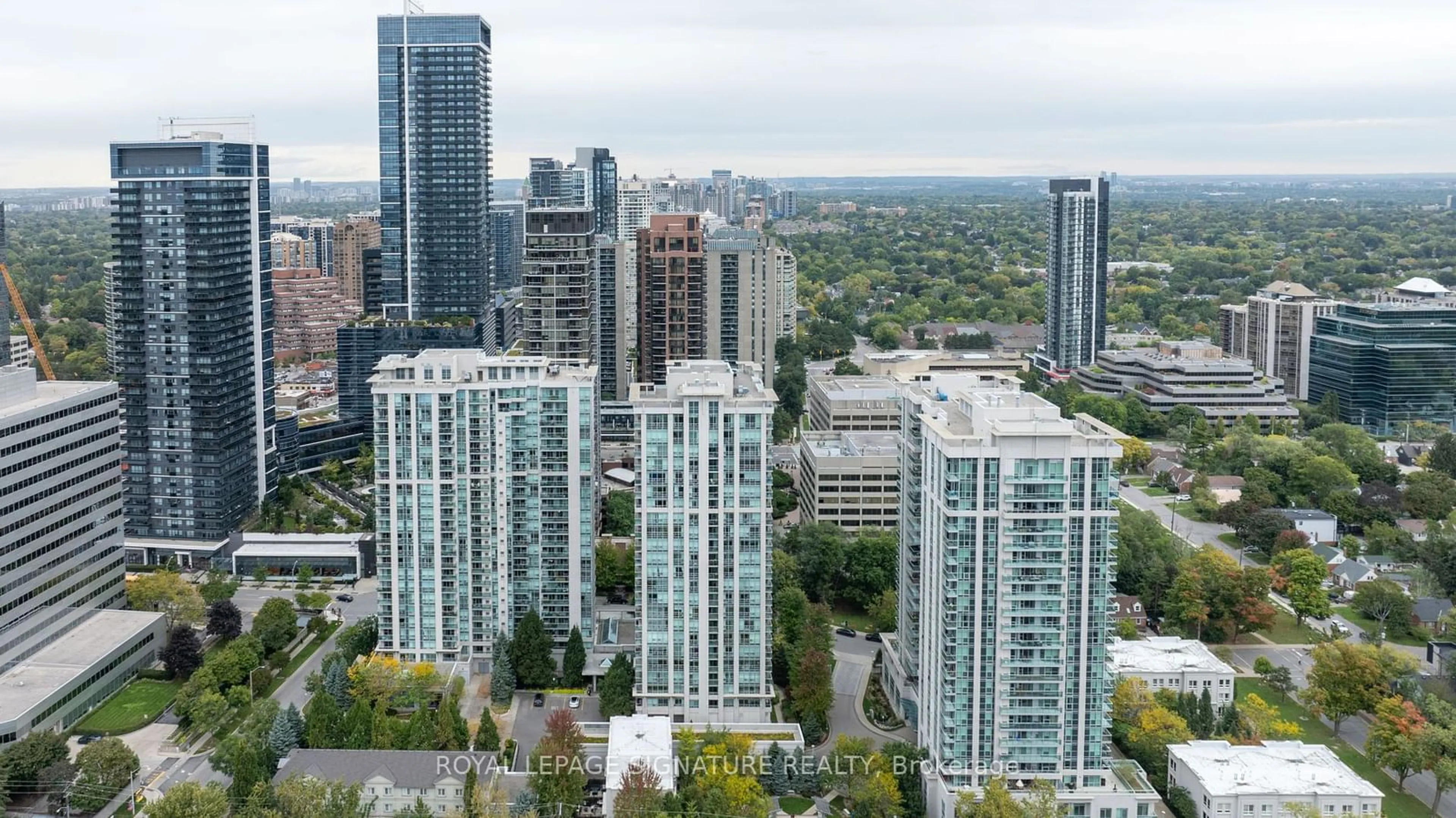 A pic from exterior of the house or condo, the view of city buildings for 17 Anndale Dr #PH116, Toronto Ontario M2N 2W7