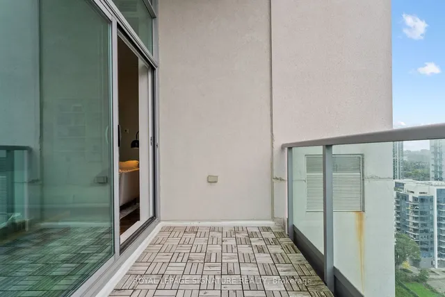 Additional property image - 17 Anndale Dr Unit PH116
