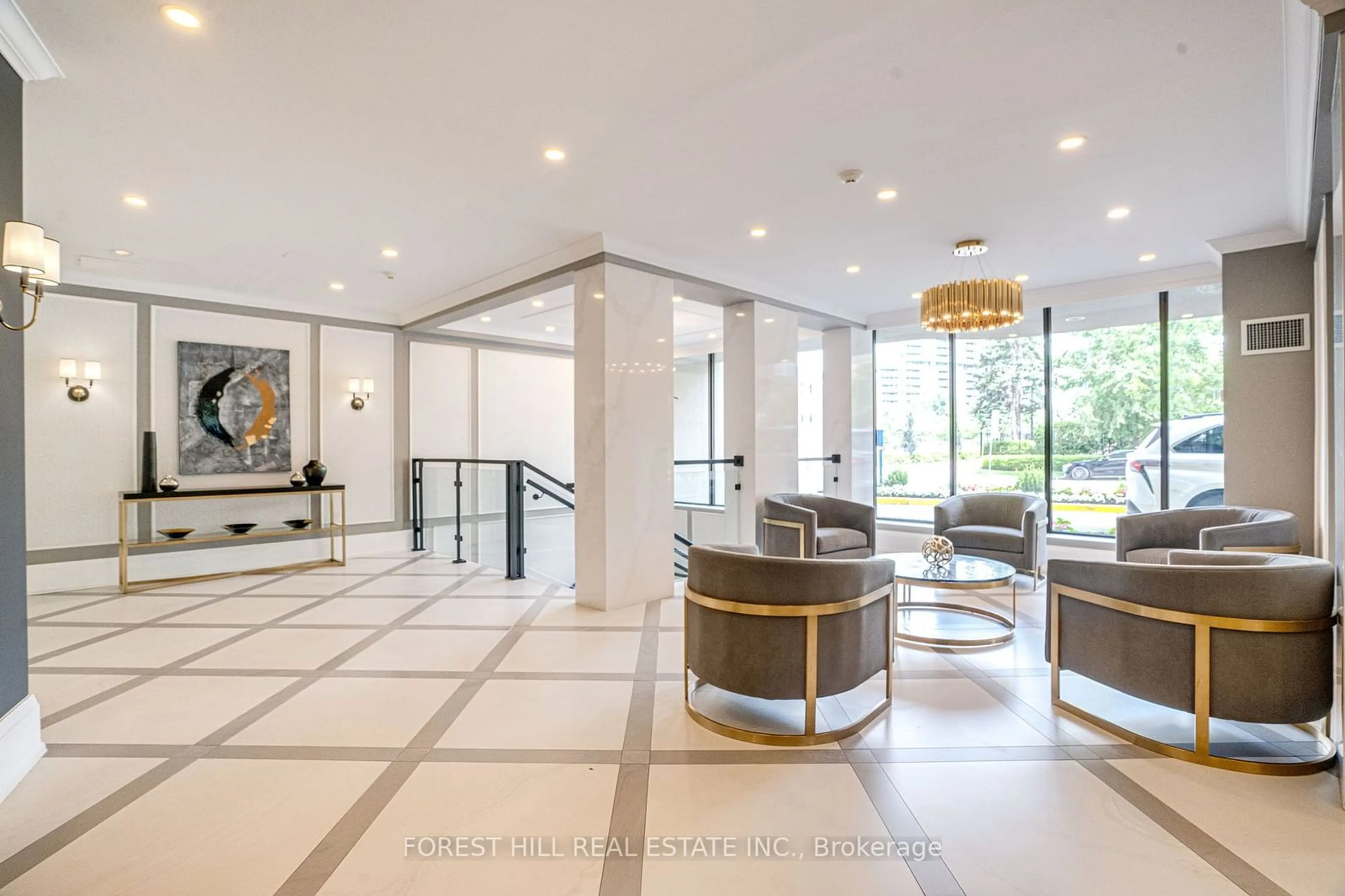 Indoor lobby, ceramic floors for 5444 Yonge St #1607, Toronto Ontario M2N 6J4