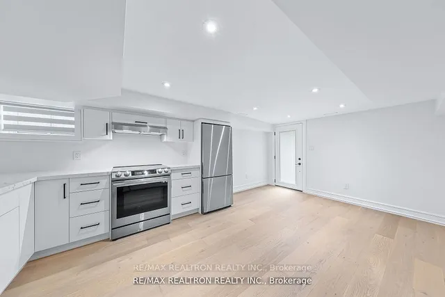 Additional property image - 225 Christie St