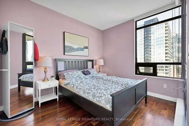 Additional property image - 281 Mutual St Unit 2703