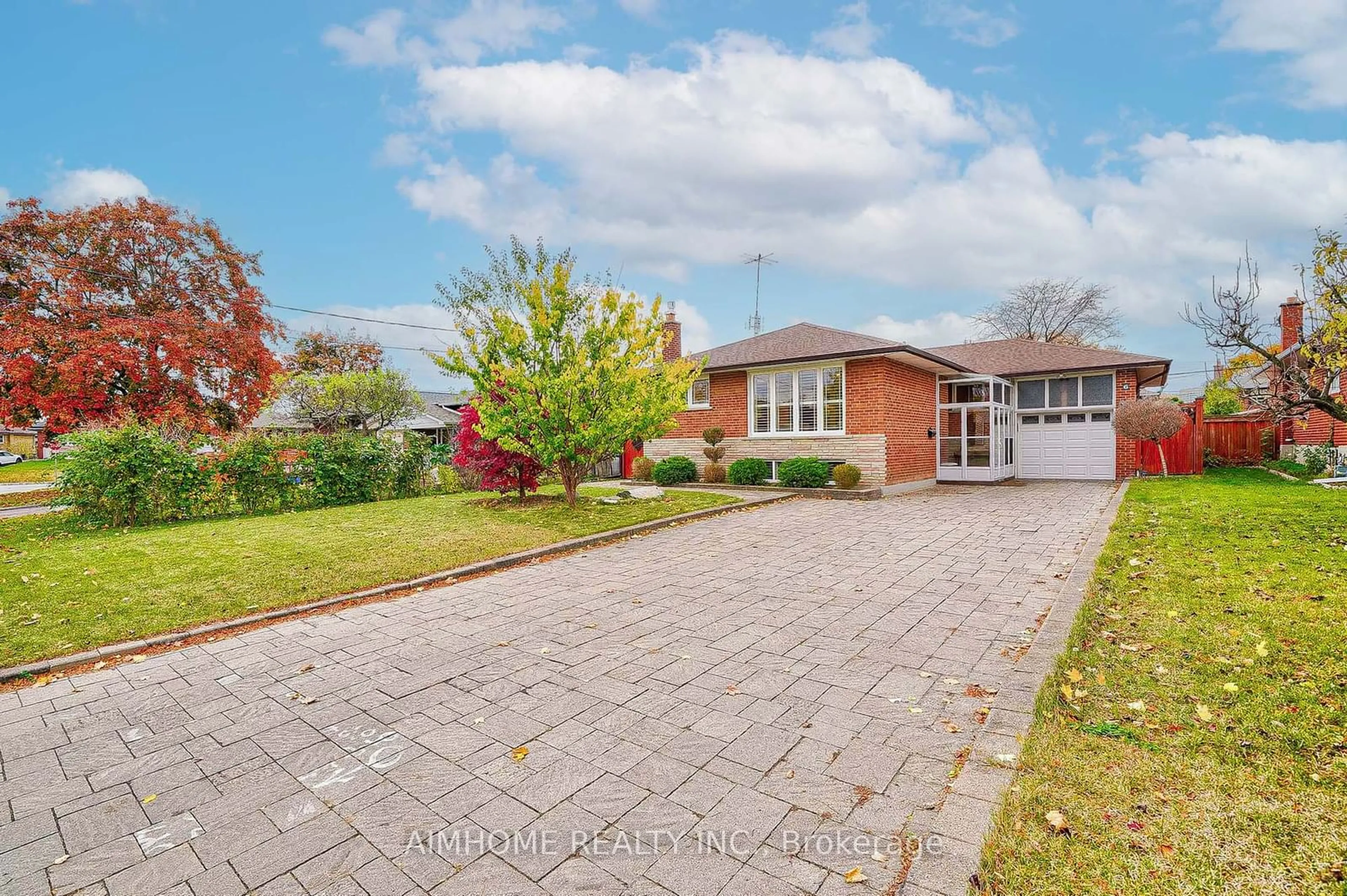 Home with brick exterior material for 6 Wyndcliff Cres, Toronto Ontario M4A 2K1