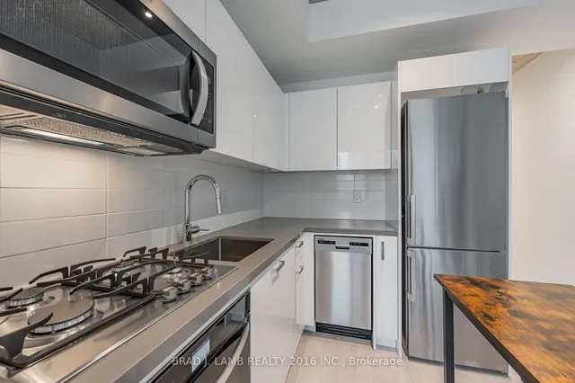 Additional property image - 195 McCaul St Unit 909