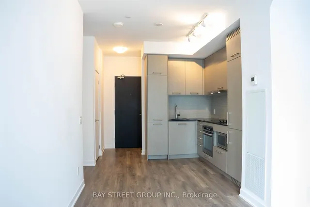 Additional property image - 87 Peter St Unit 2915