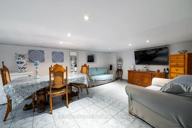 Additional property image - 13 Rolyat St