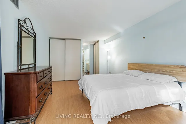 Additional property image - 280 Simcoe St Unit 308