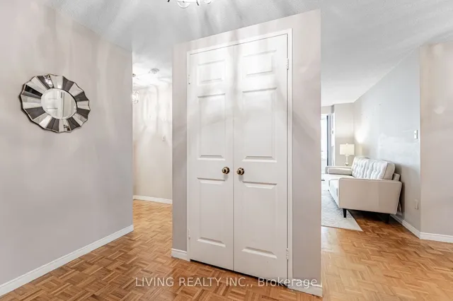 Additional property image - 280 Simcoe St Unit 308