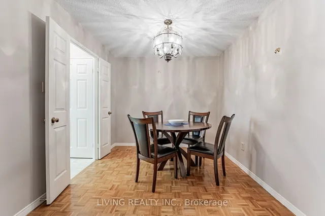 Additional property image - 280 Simcoe St Unit 308