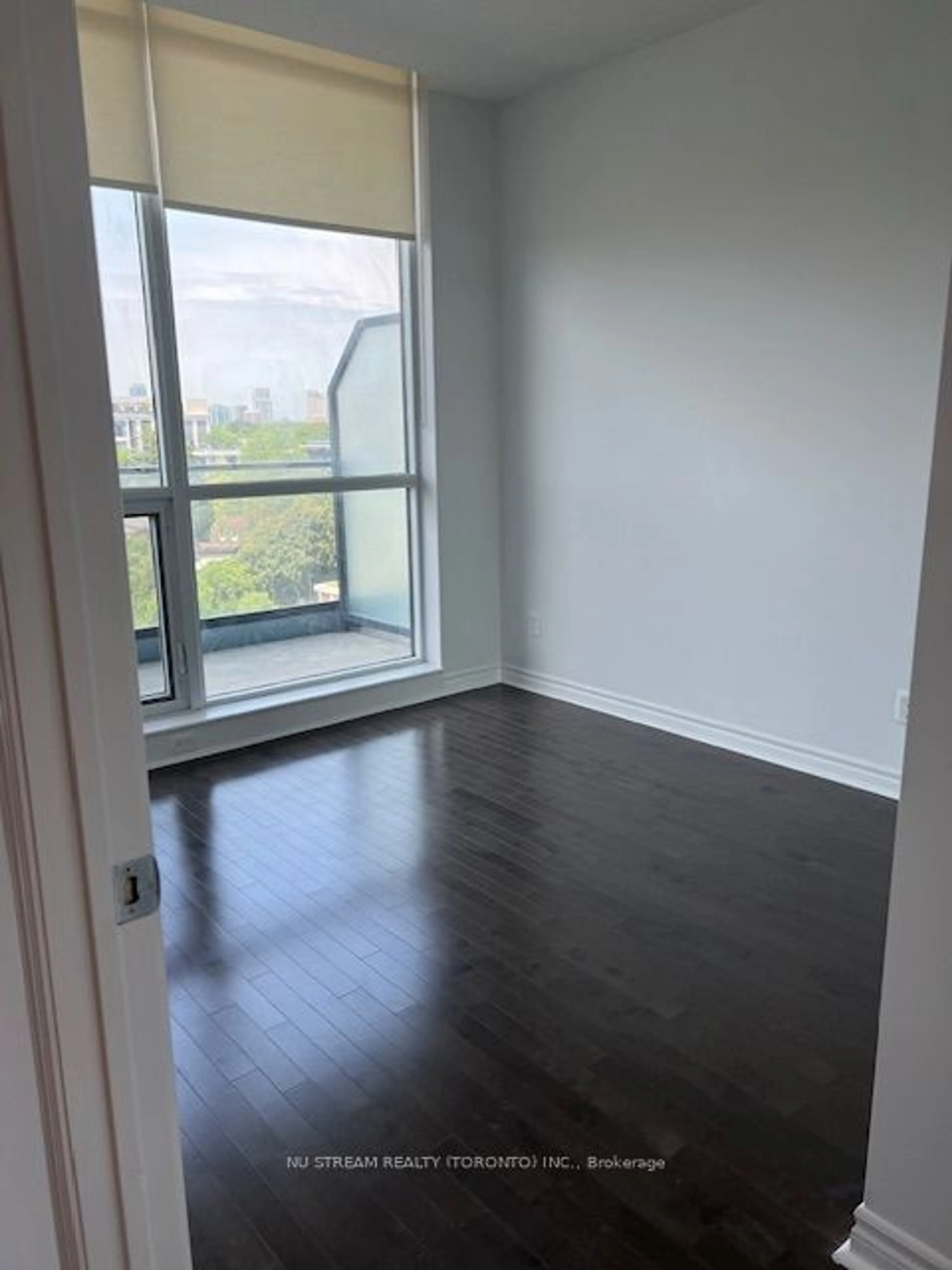 A pic of a room, not visible floor for 2885 Bayview Ave #717, Toronto Ontario M2K 0A3