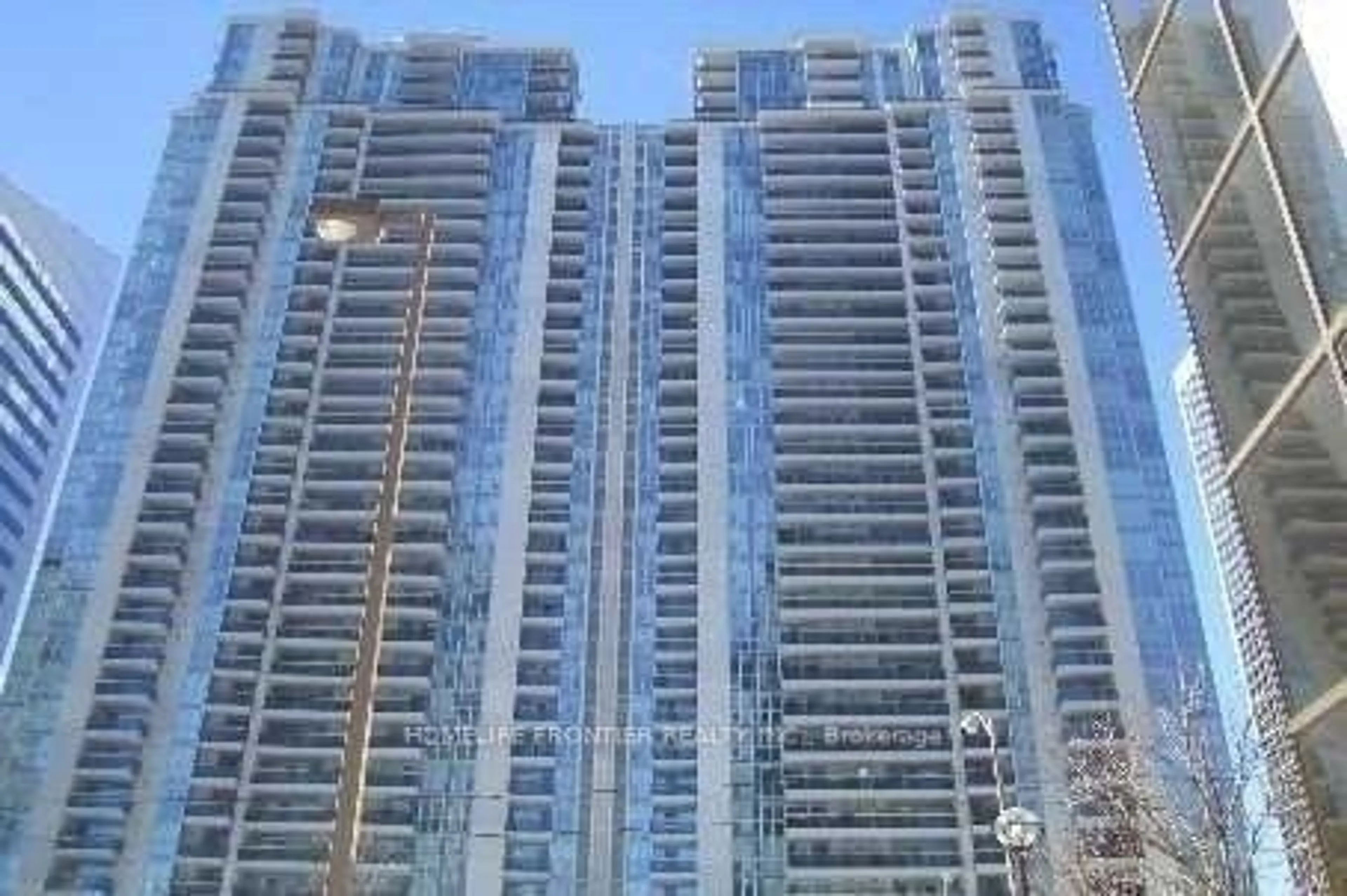 A pic from exterior of the house or condo, the view of city buildings for 4978 Yonge St #2509, Toronto Ontario M2N 7G8