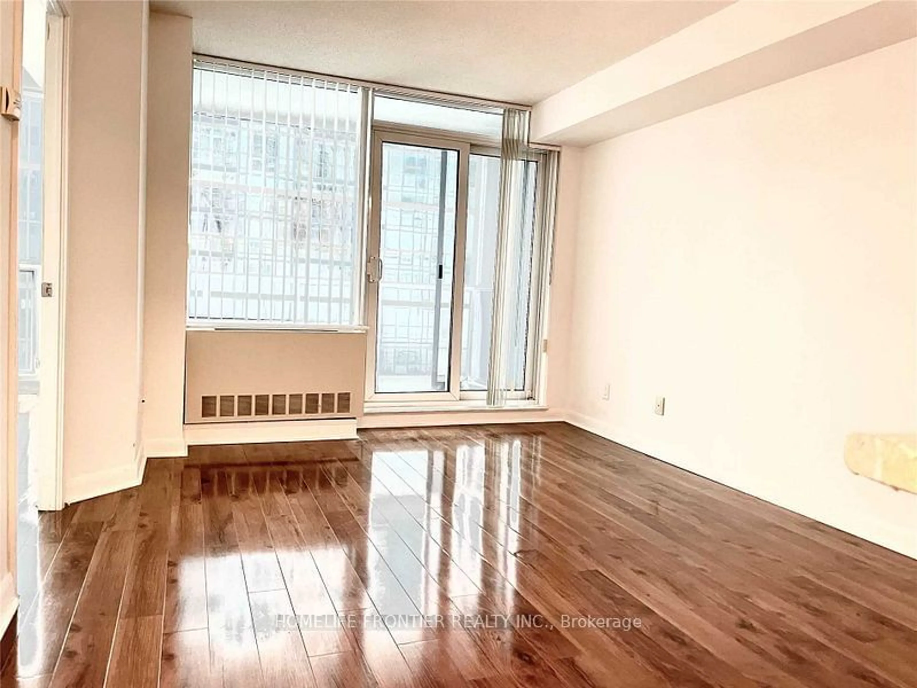 A pic of a room, wood floors for 4978 Yonge St #2509, Toronto Ontario M2N 7G8