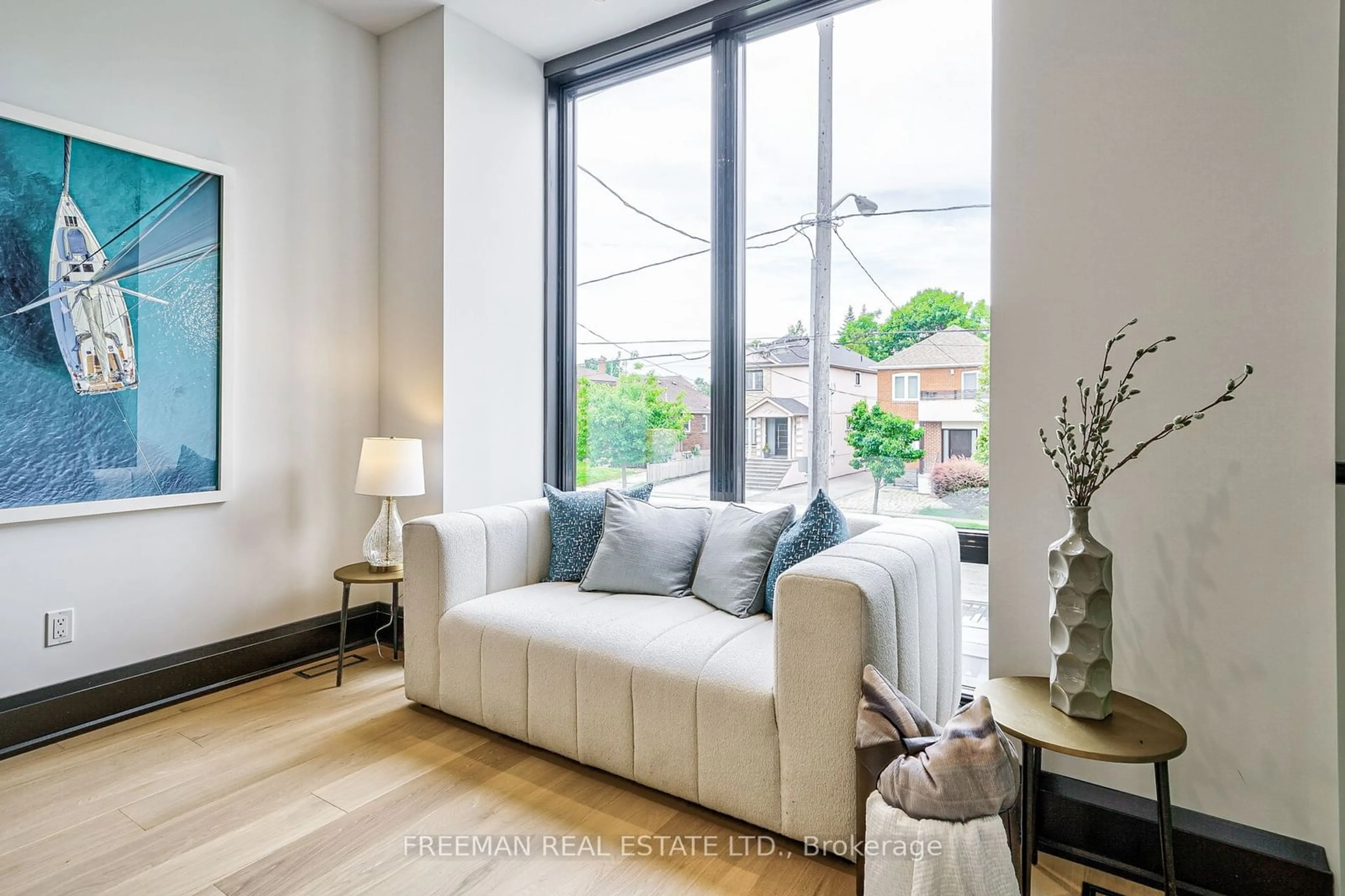 Living room, wood floors for 683 Glencairn Ave, Toronto Ontario M6B 1Z8