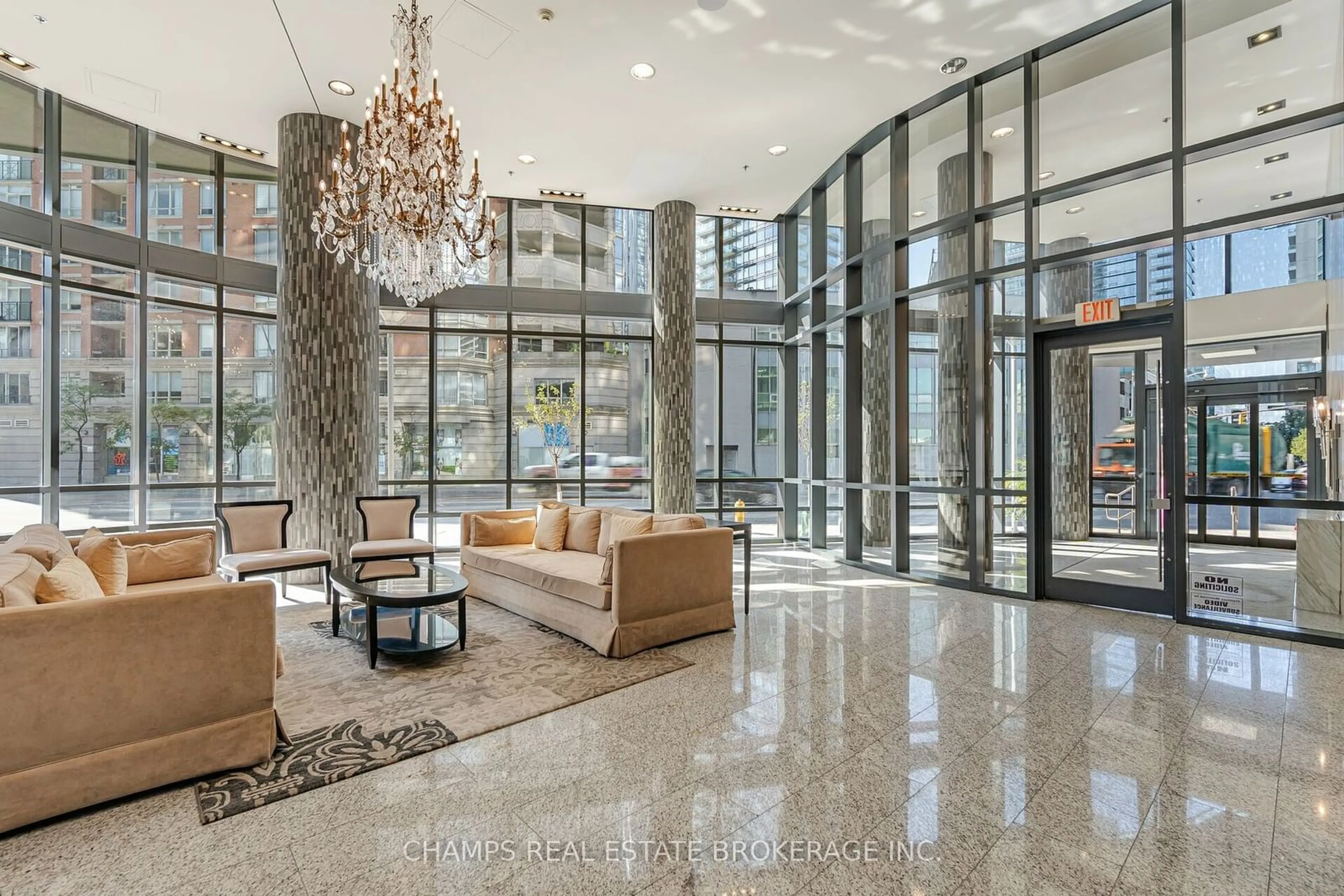 Indoor lobby, cement floor for 825 Church St #105, Toronto Ontario M4W 3Z4